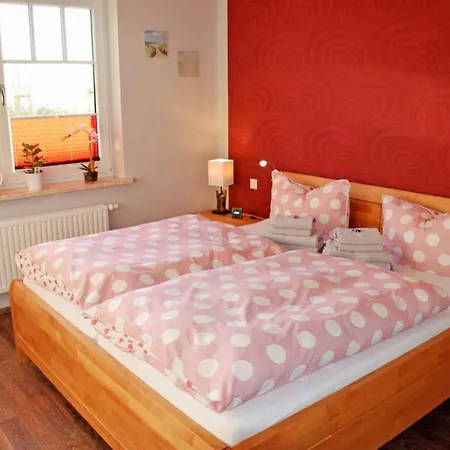 Ferienbungalow Mit Terrasse Und Seeblick In By Interhome Apartamento Sellin (Rugen)