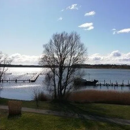 Apartamento Ferienbungalow Mit Terrasse Und Seeblick In By Interhome